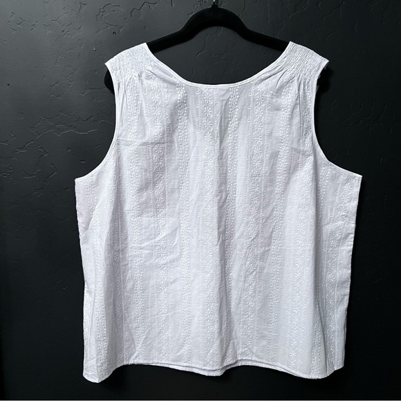 Time and Tru Women's Woven Tank Top Size:XXL color: White - Picture 8 of 9